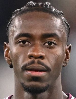 Axel Tuanzebe