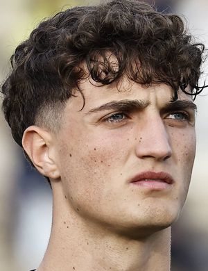 Manu González